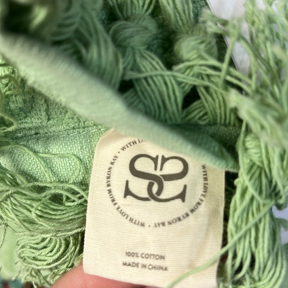 NWT Spell Seashell Beach Towel in Pistachio - Picture 9 of 9